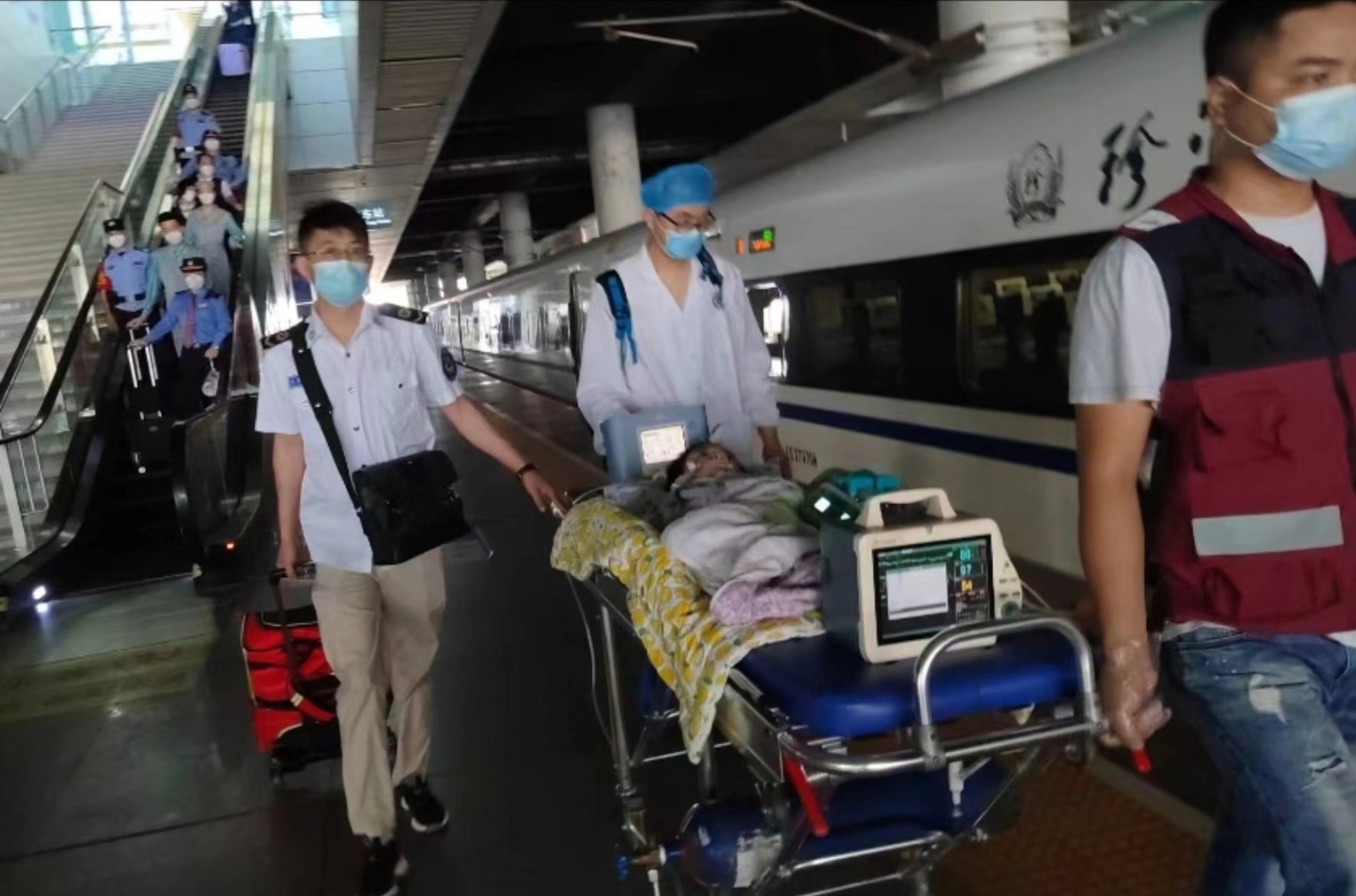 岑巩县高铁转运公司